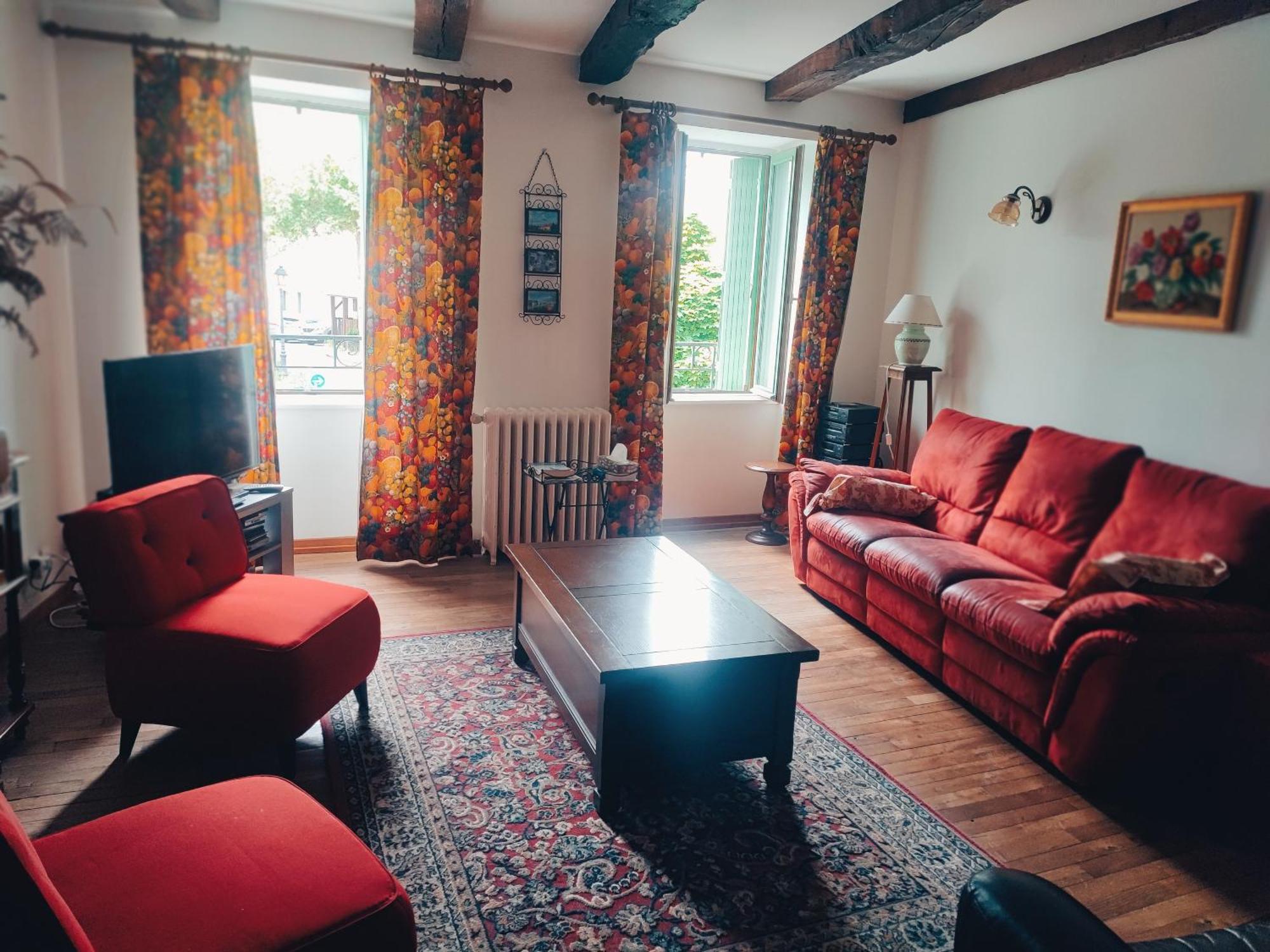 Maison Lafayette Saint-Geniez-dʼOlt Extérieur photo